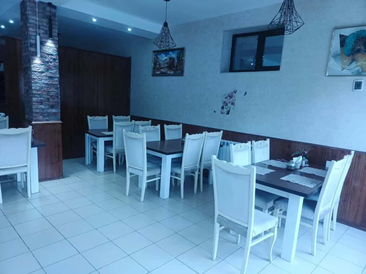320 m² Yaxşı təmirli obyekt satılır - Tenderyard