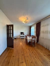 6 otaqlı həyət evi 200 m² satılır — şəkil 2