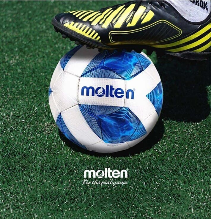 Molten Professional Futbol Topu