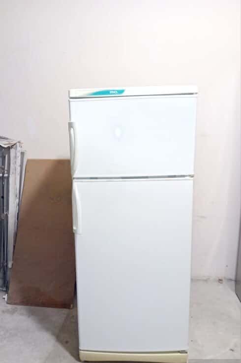 Indesit refrigerator - Tenderyard