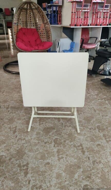 Düzbucaq bağ masası, Qarışıq rəng
