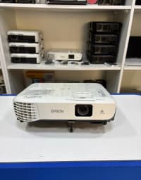 Proyektor Epson EB-S400 — şəkil 2