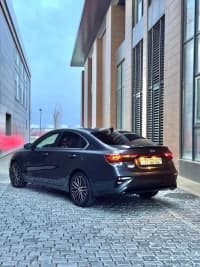 Avtomobil icarəsi Kia Forte — şəkil 2