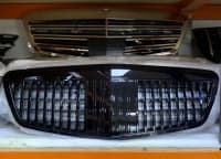 Radiator barmaqlığı Mercedes W213 Maybach 2021 — şəkil 4