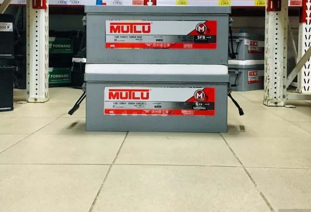 Akkumulyator 12 Volt 220 Ah - Tenderyard