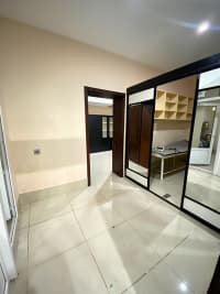 280 m² Yaxşı təmirli obyekt satılır — şəkil 12