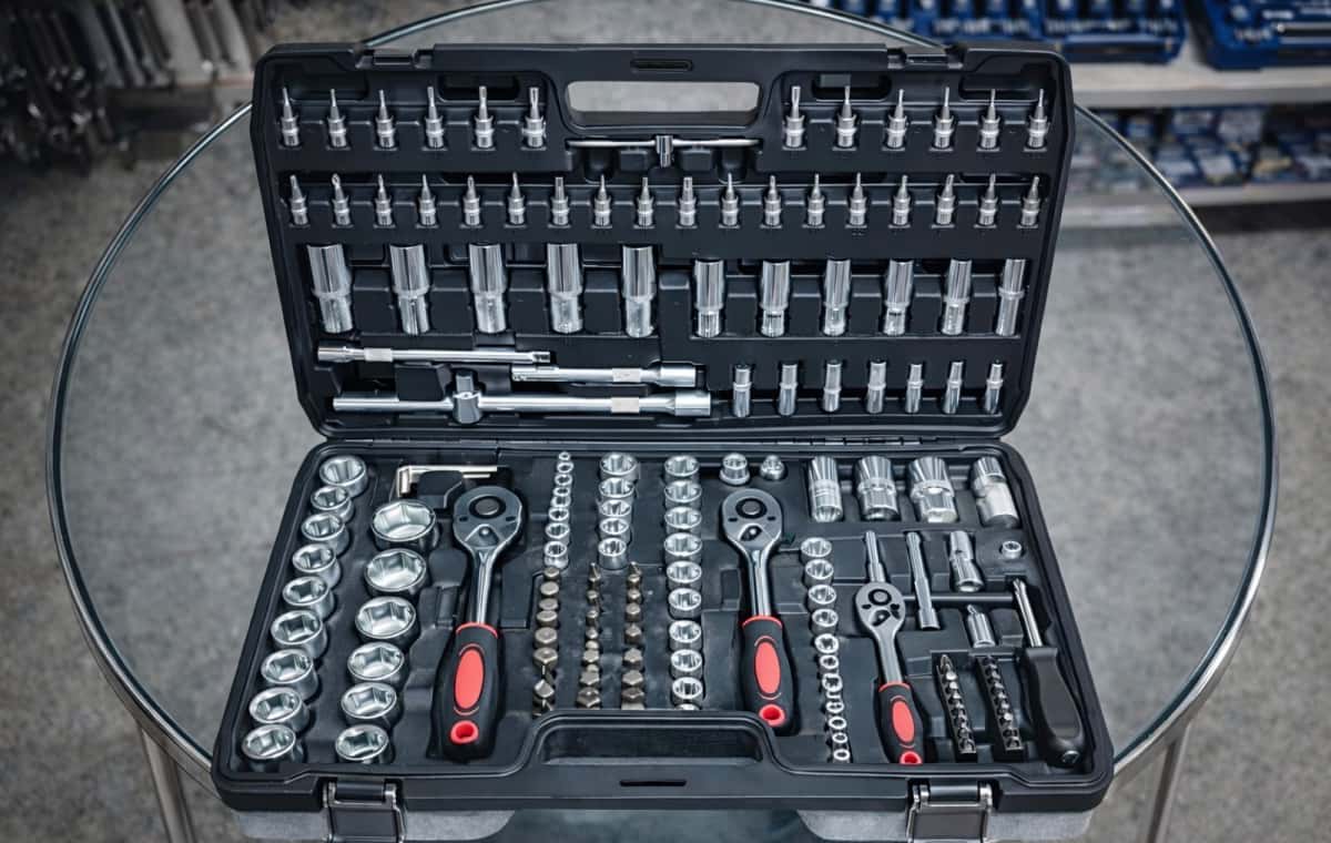 172-piece wrench set - Tenderyard