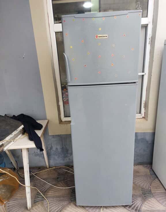 Indesit refrigerator - Tenderyard