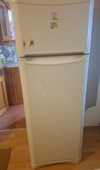Hotpoint soyuducu — şəkil 1