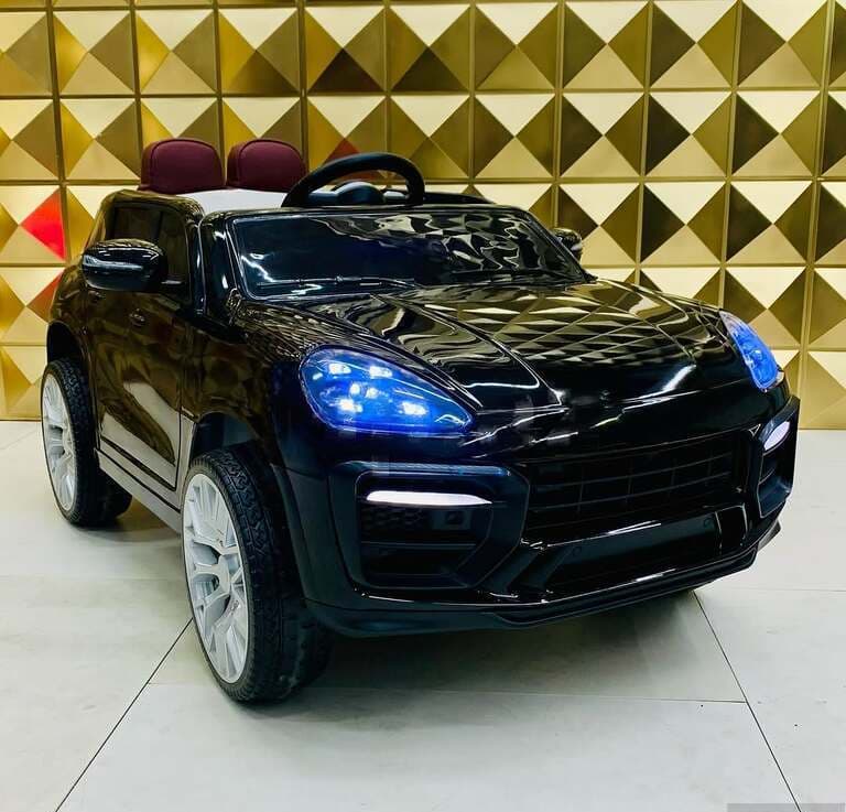 Uşaq elektromobili Porsche