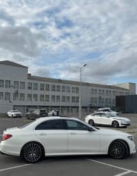 Mercedes E 300 4MATIC, 2017 il, 161000 km, 2000 L — şəkil 6