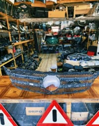 Radiator barmaqlığı Mercedes W205 — şəkil 4