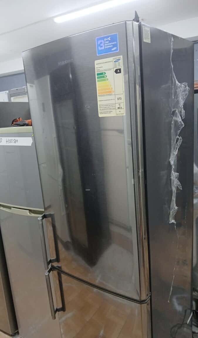 Indesit refrigerator - Tenderyard