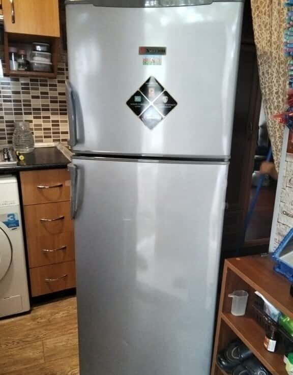 Indesit refrigerator - Tenderyard