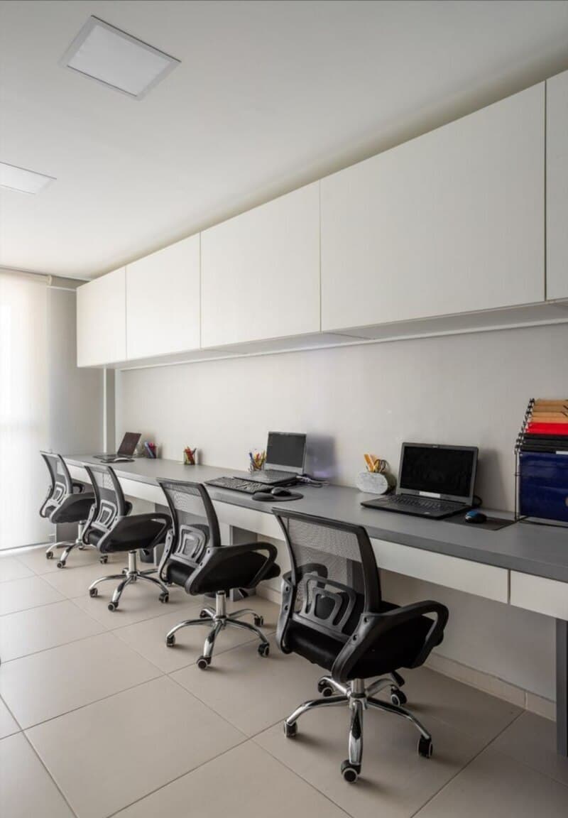 Qarışıq rəng, Ofis üçün kreslo