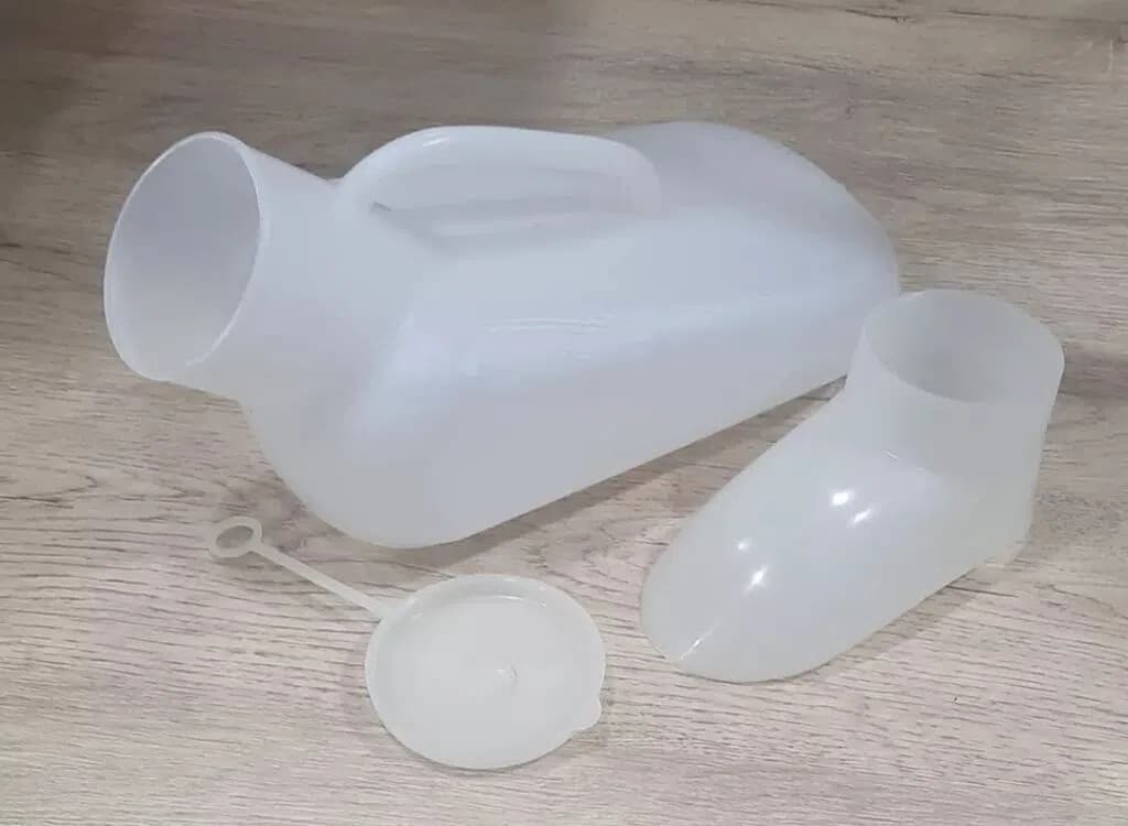 Yataq xəstələri üçün sanitar tualet (sudna)