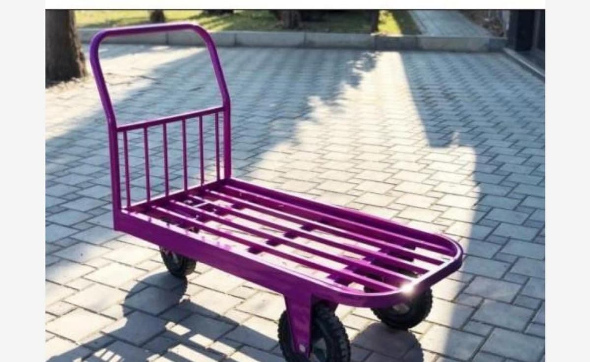 Yük arabası metal təkərli