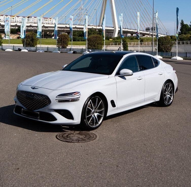 Genesis G70, 2022 il, 56000 km, 2000 L