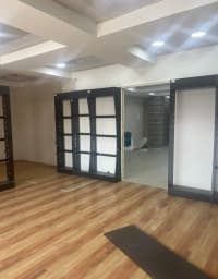 440 m² Yaxşı təmirli obyekt kirayə verilir Bakı, Nəsimi r. — şəkil 23