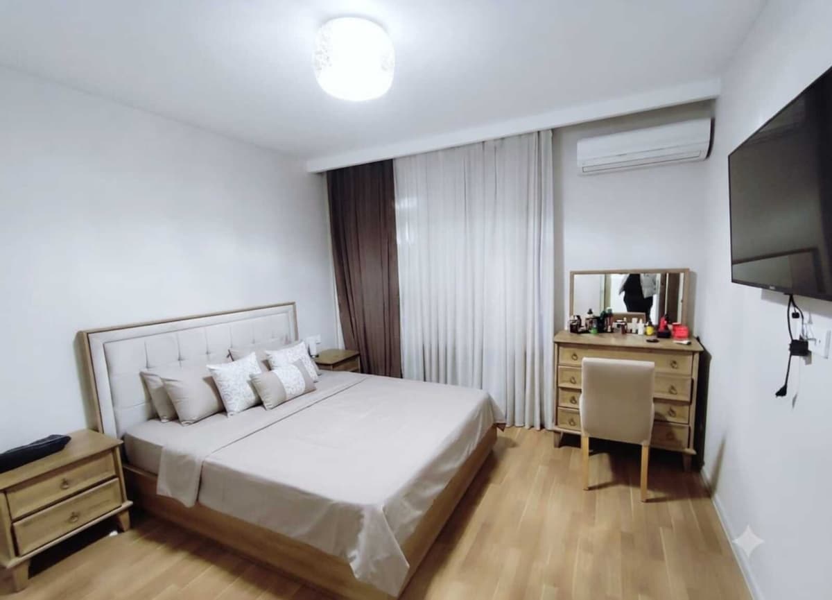 3 otaqlı mənzil 80 m² kirayə verilir