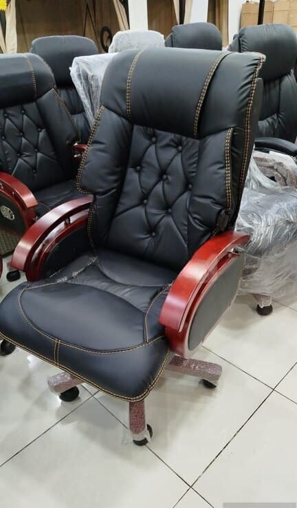 Qarışıq rəng, Ofis üçün kreslo