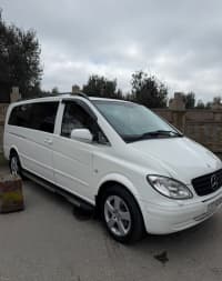 Avtomobil icarəsi Mercedes Vito 2015 — şəkil 1