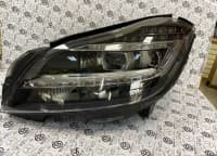 Ön faralar Mercedes-Benz W218 — şəkil 5