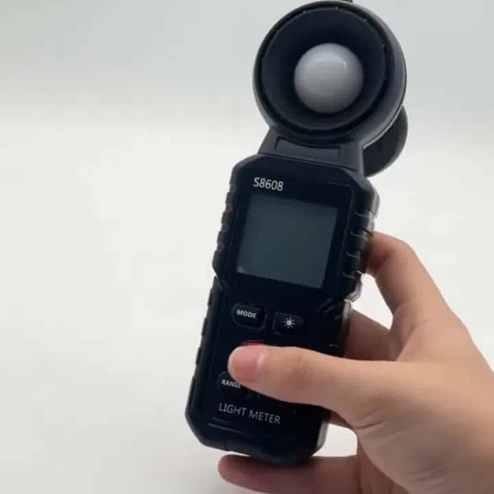 High-precision digital lux meter - Tenderyard