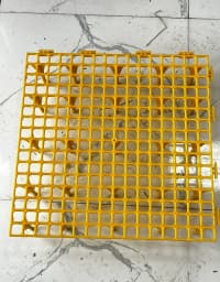 Plastik setka toyuq altlığı 50x50sm — şəkil 2
