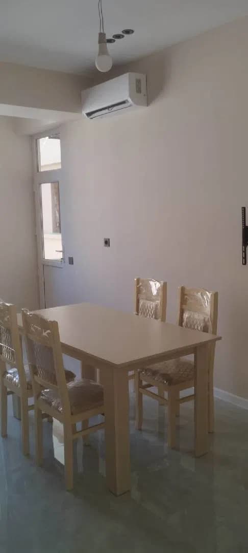2 otaqlı mənzil 55 m² kirayə verilir
