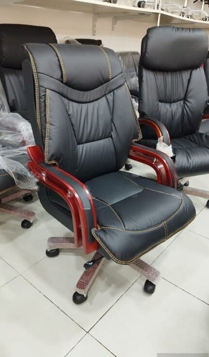 Qarışıq rəng, Ofis üçün kreslo