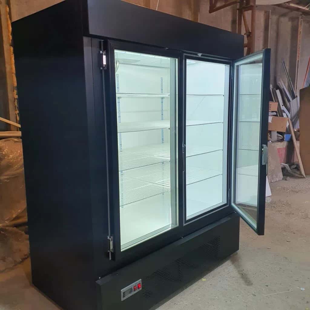 Two-Door Refrigerated Display Case for Dairy Products - Tenderyard