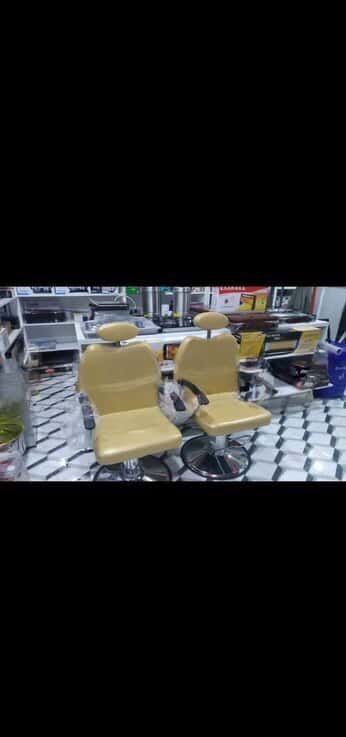 Barber chair, made in Turkey - Tenderyard