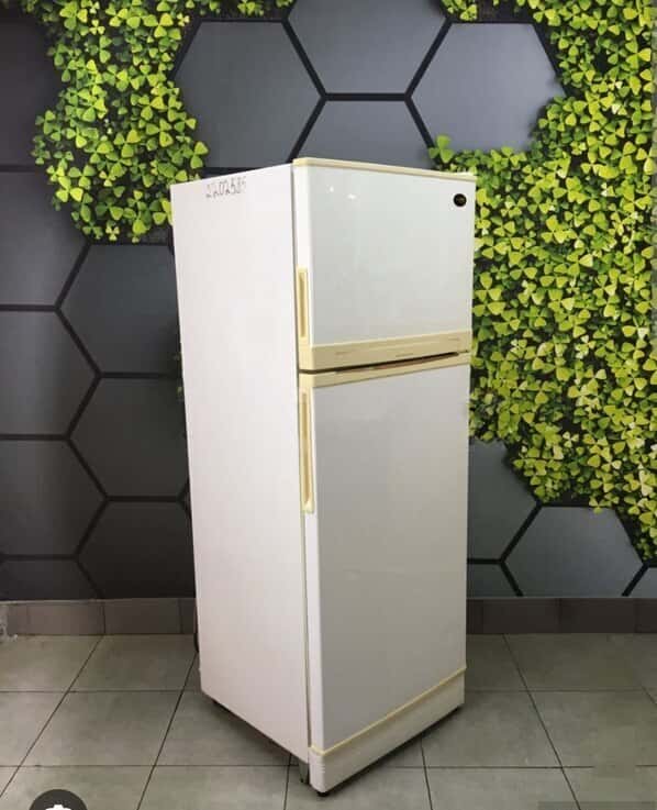 Indesit refrigerator - Tenderyard