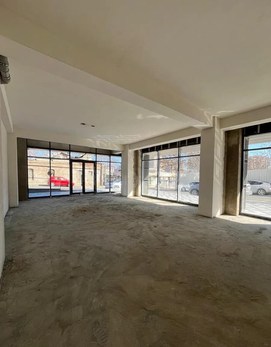 102 m² Təmirsiz obyekt kirayə verilir Bakı, Yasamal r.
