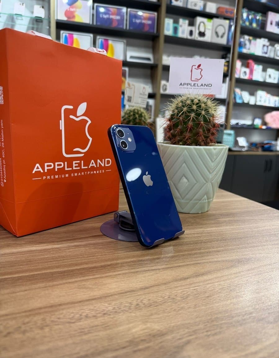 Apple iPhone 12, 4 GB