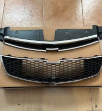 Radiator barmaqlığı Chevrolet Cruze 2011-2020 — şəkil 3