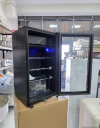 Booş BC-83T Mini Soyuducu Vitrin 83 Litr — şəkil 1