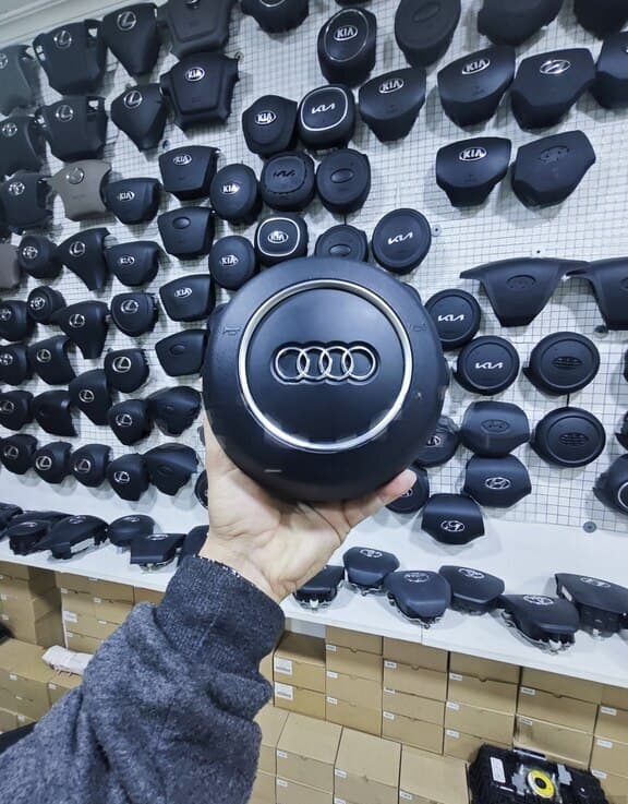Airbag və airbag qapağı Audi A1, A3