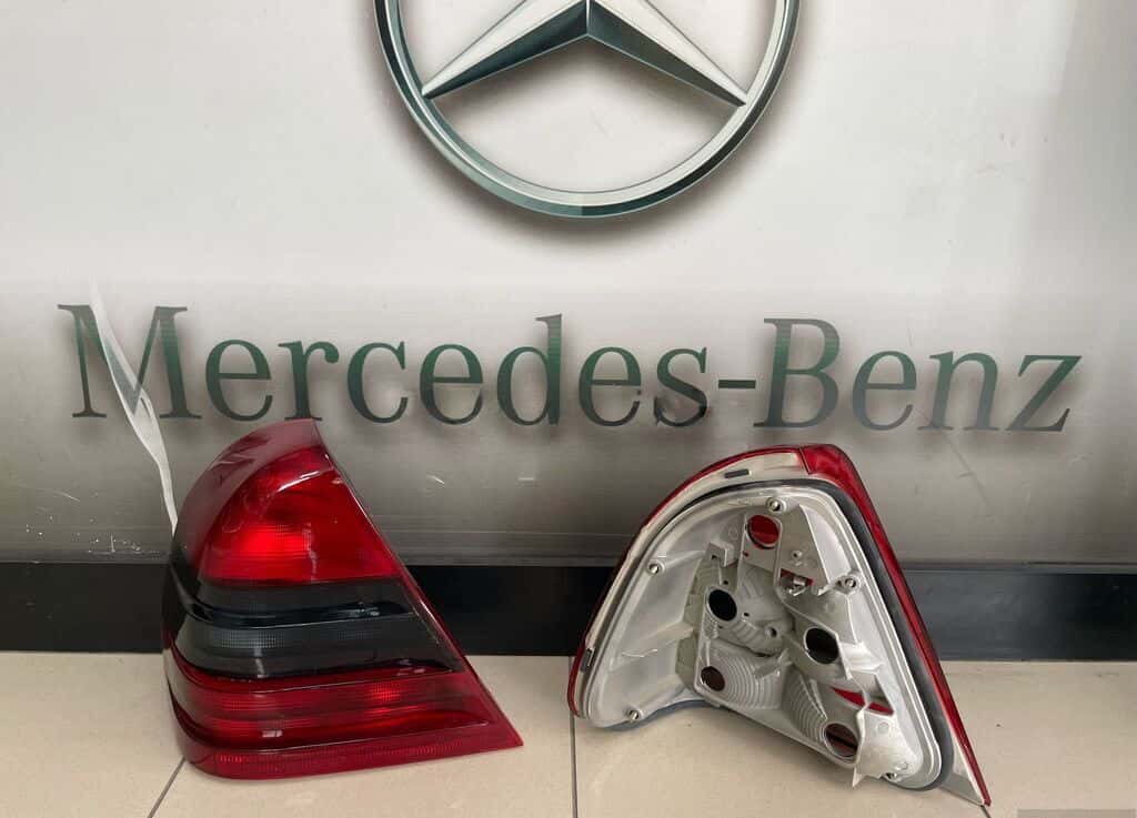 Stop işığı dəsti Mercedes C-Class W202 97-00 - Tenderyard
