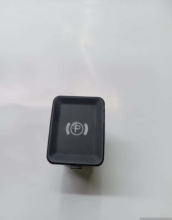 Handbrake button for Volkswagen Passat B6, B7, CC - Tenderyard