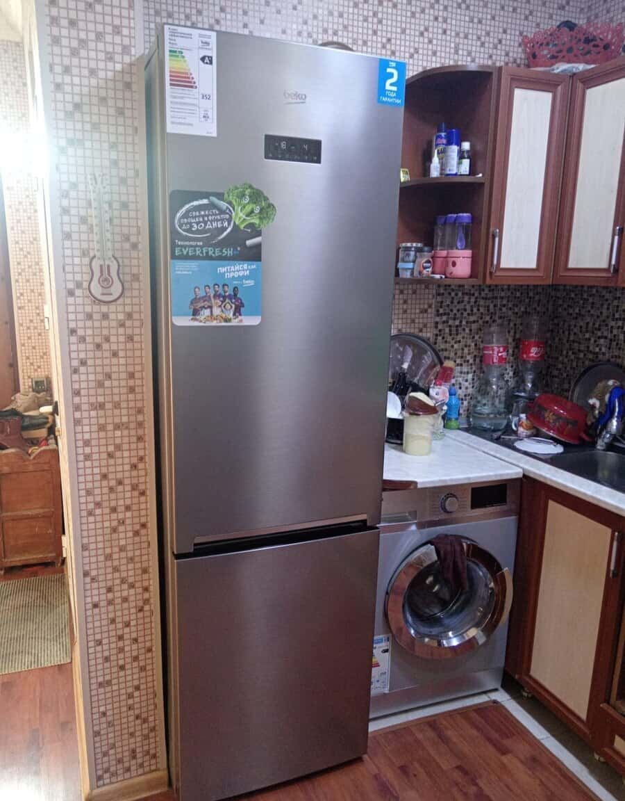 Hotpoint refrigerator - Tenderyard