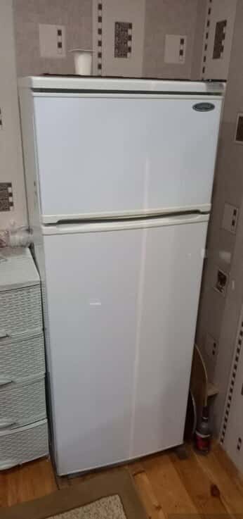 Indesit refrigerator - Tenderyard
