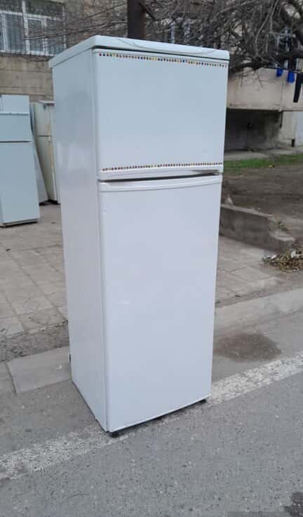 Indesit refrigerator - Tenderyard