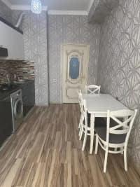 2 otaqlı mənzil 86 m² kirayə verilir — şəkil 10