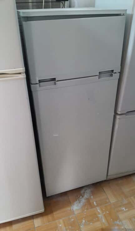 Indesit refrigerator - Tenderyard