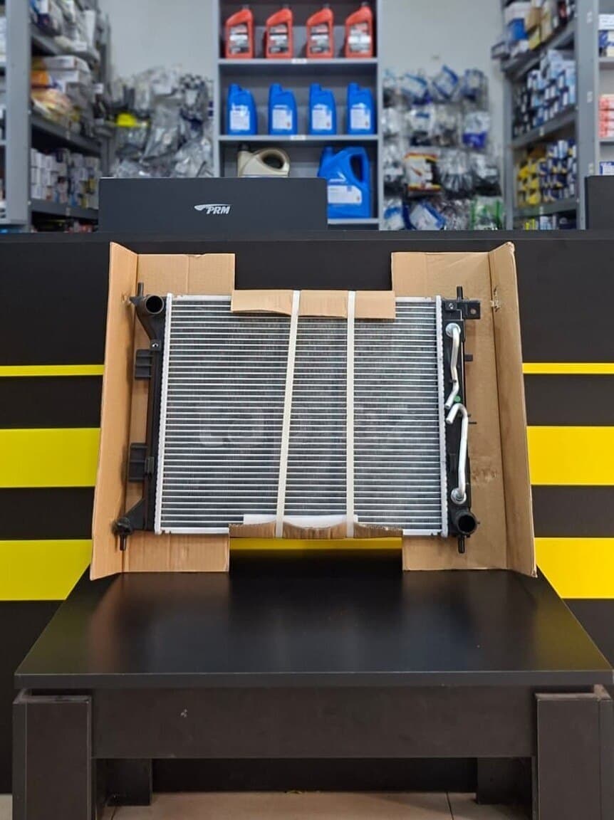 Su radiatoru Kia Ceed 2012-2018