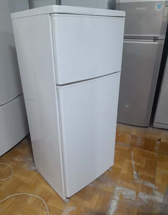 Indesit refrigerator - Tenderyard