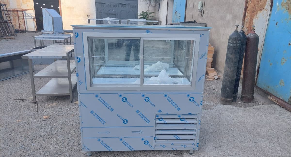 Soyuducu vitrin altı dolablı