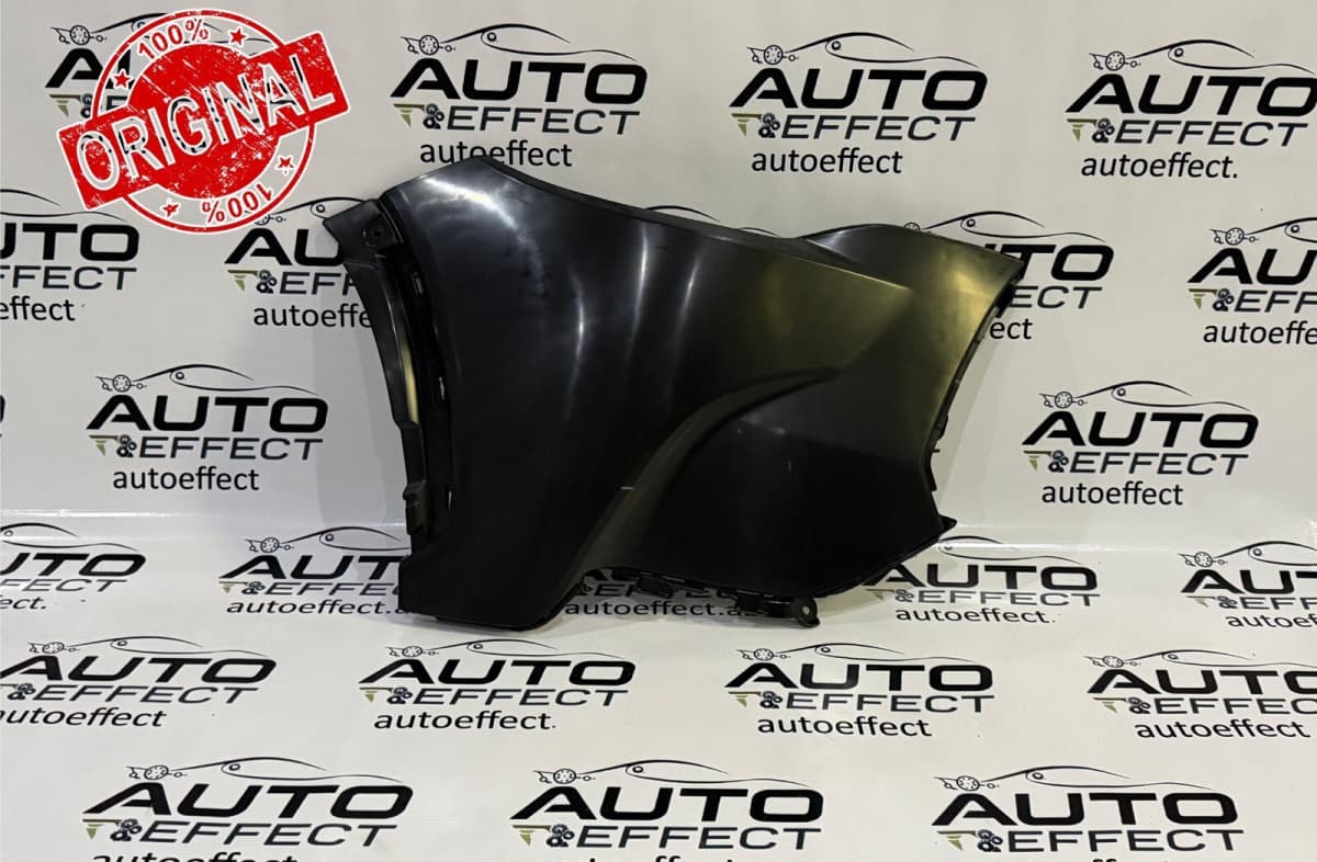 Buferin yan plastması Toyota Corolla Cross
